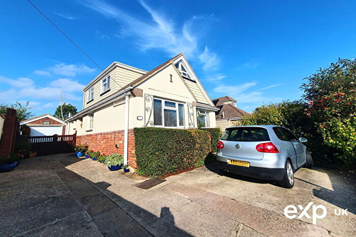3 Bedroom Detached Bungalow For Sale In Upton, Poole, Dorset, BH16