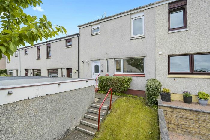 3 Bedroom Terraced House For Sale In Syme Place, Rosyth, KY11