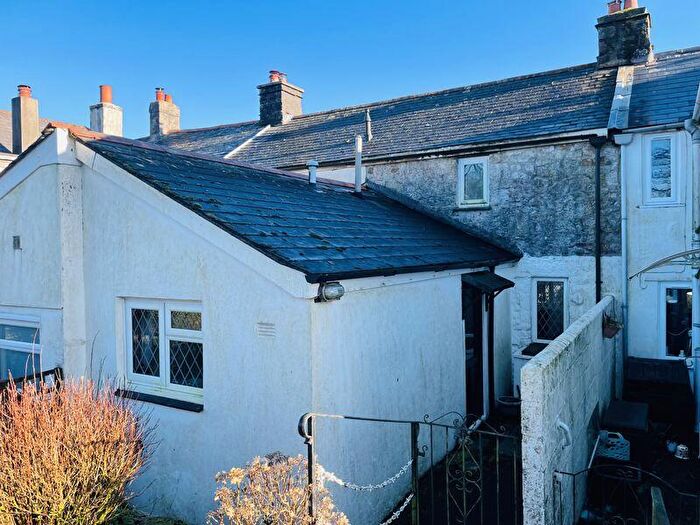 2 Bedroom Character Property For Sale In Minions Row, Liskeard, PL14