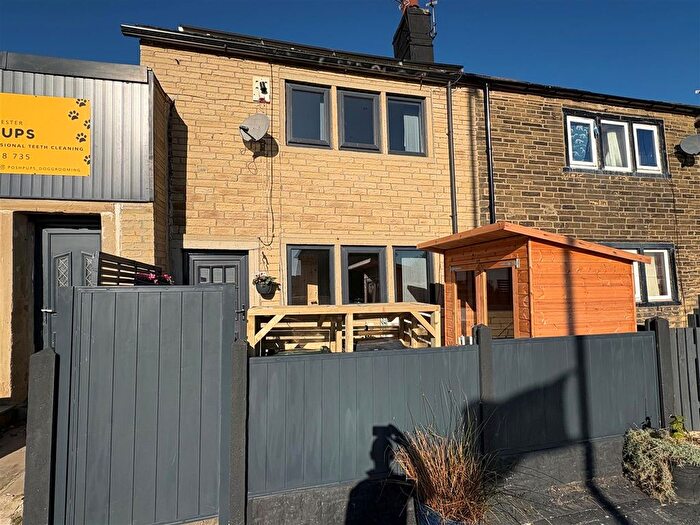 2 Bedroom Terraced House For Sale In Ford, Queensbury, Bradford, BD13