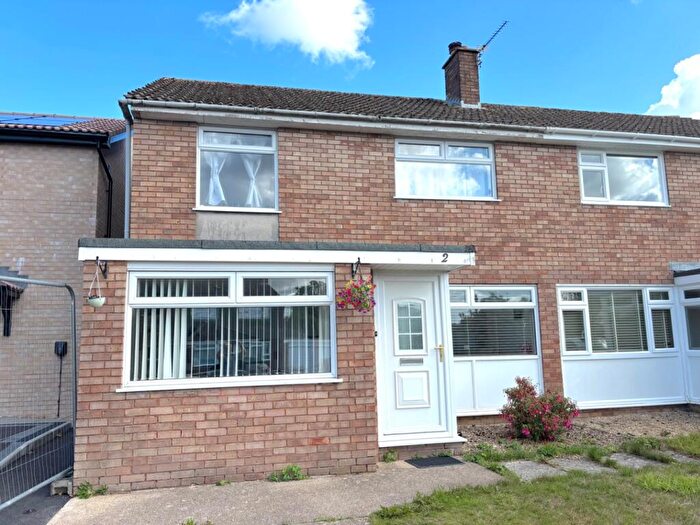 3 Bedroom Semi-Detached House For Sale In Southlands Drive, Timsbury, Bath, BA2