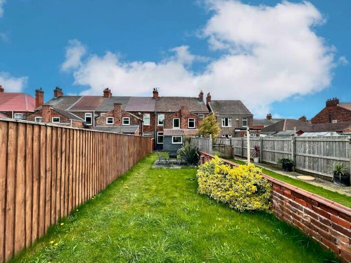 2 Bedroom Terraced House To Rent In West Acridge, Barton-upon-Humber, DN18