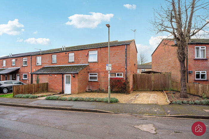 6 Bedroom End Of Terrace House For Sale In Broad Oak, Oxford, OX3