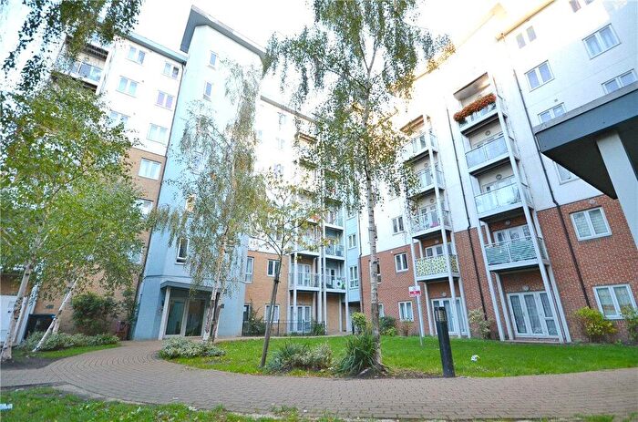 2 Bedroom Flat To Rent In Foundry Court, Mill Street, Slough, SL2