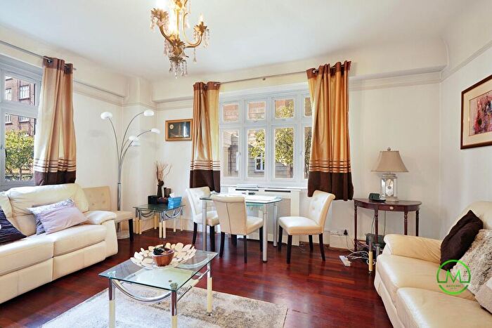 3 Bedroom Flat For Sale In Grove Hall Court, NW8
