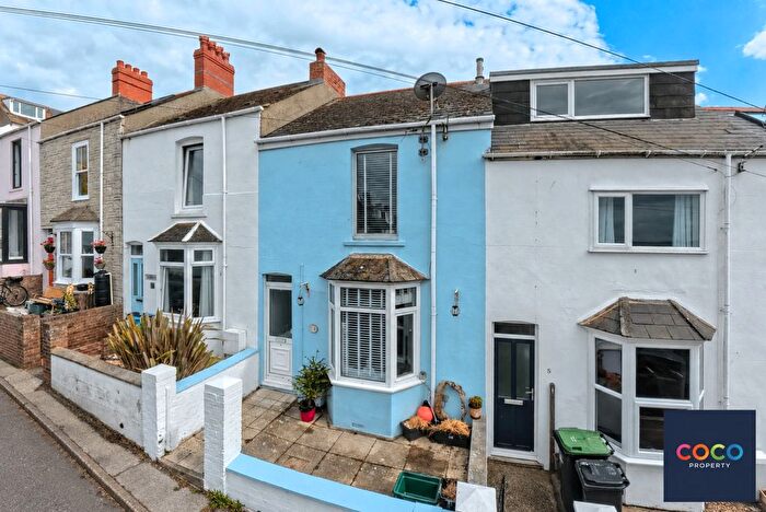 3 Bedroom Terraced House For Sale In Albert Villas, Portland, Dorset, DT5