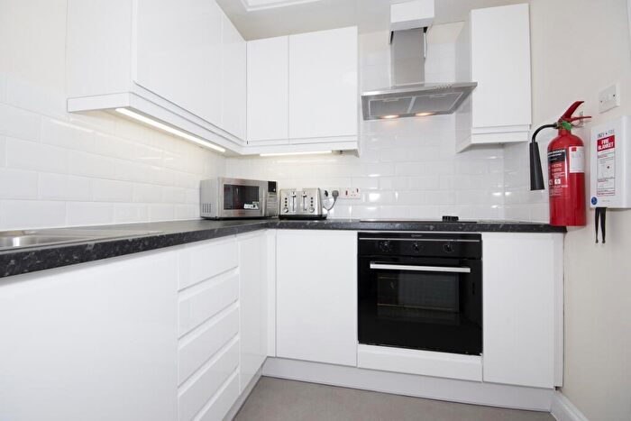 2 Bedroom Apartment To Rent In St Thomas St, Central Oxford, OX1