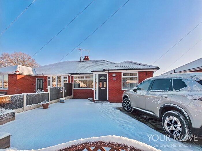 3 Bedroom Bungalow For Sale In Arderne Avenue, Crewe, Cheshire, CW2