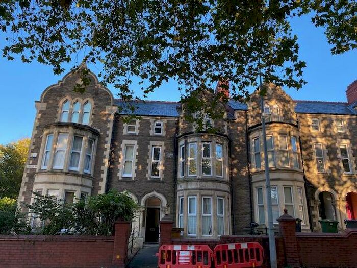 1 Bedroom Flat To Rent In Pen Y Lan Road, Cardiff, CF23