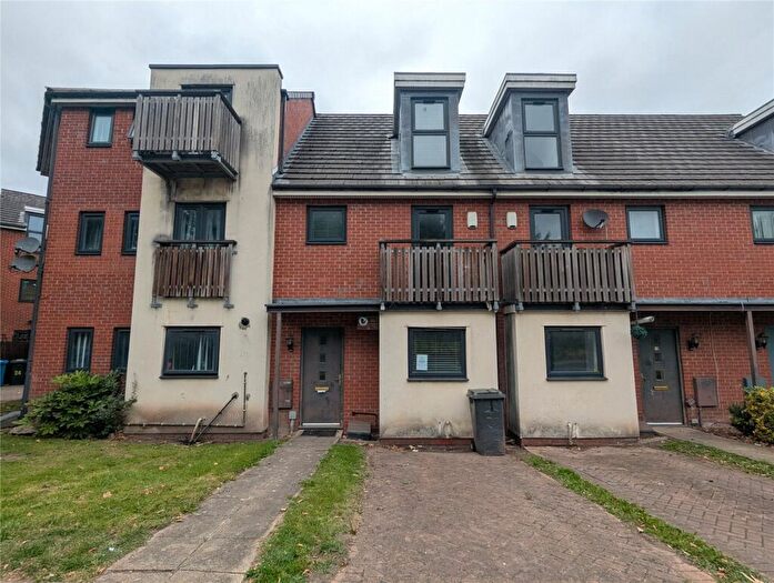 3 Bedroom Terraced House For Sale In Queensway, Clifton, Swinton, Manchester, M27