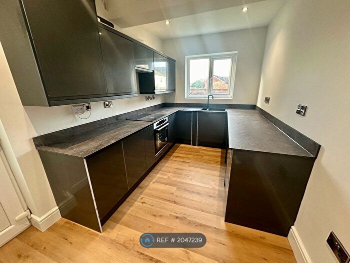 3 Bedroom Terraced House To Rent In Ekowe Street, Nottingham, NG7