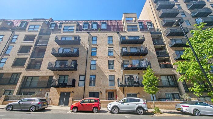 1 Bedroom Flat For Sale In Knowles Court, Brumwell Avenue, Woolwich, London, SE18