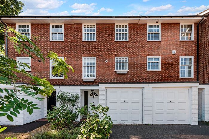 4 Bedroom Terraced House For Sale In Belgravia Mews, Palace Road, KT1