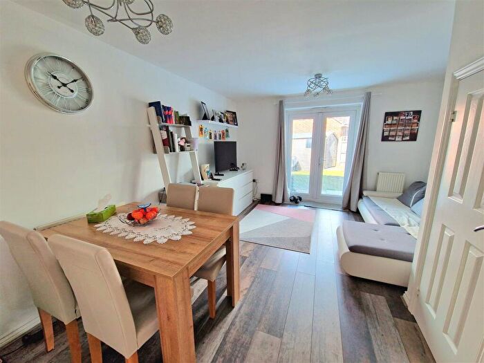 2 Bedroom Terraced House For Sale In Brooklands Avenue, Wixams, Bedford, MK42