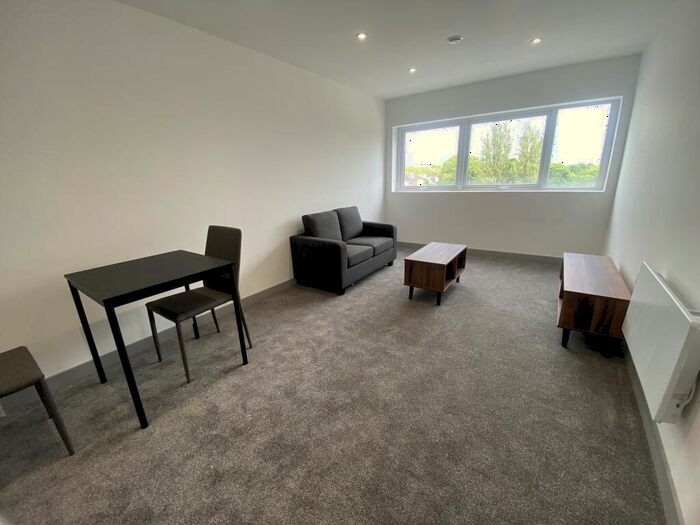 1 Bedroom Flat To Rent In Waterdale, Doncaster, DN1