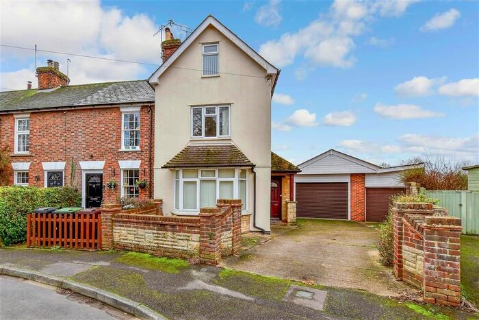 3 Bedroom Semi-Detached House For Sale In The Freehold, Hadlow, Tonbridge, Kent, TN11