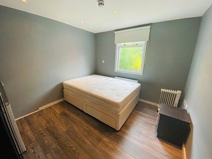 Studio To Rent In Winchelsea Road, London, NW10