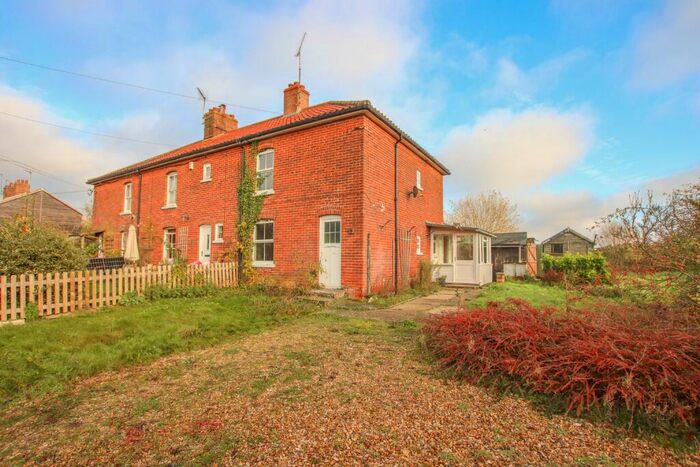 3 Bedroom End Of Terrace House For Sale In Narford Road, West Acre, PE32