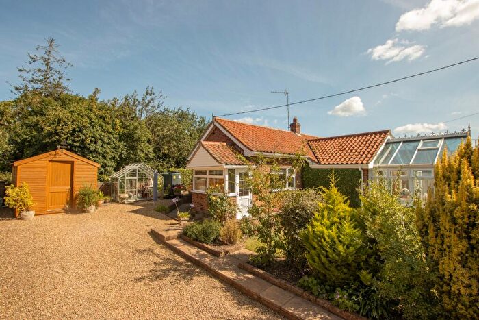 2 Bedroom Detached Bungalow For Sale In Chapel Lane, Ringstead, PE36