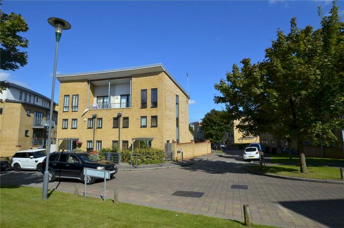 2 Bedroom Apartment To Rent In Park Lane, Waterstone Park, Greenhithe, Kent, DA9