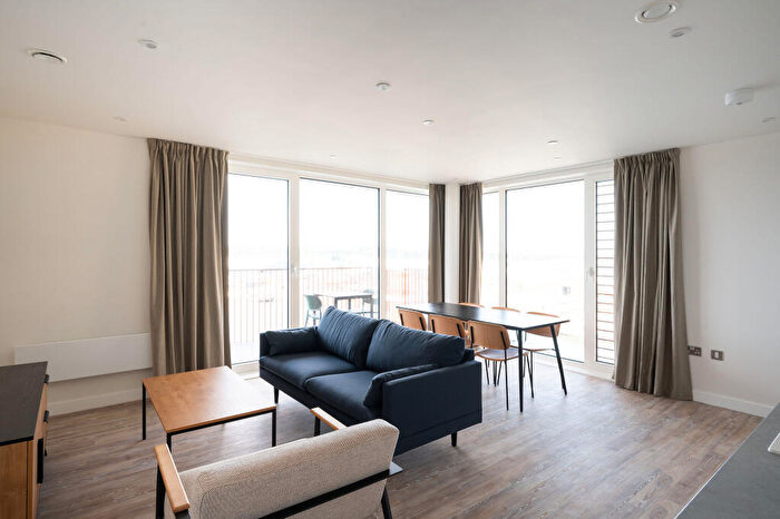 3 Bedroom Flat To Rent In The Kell, Gillingham Gate Road, Gillingham, ME4