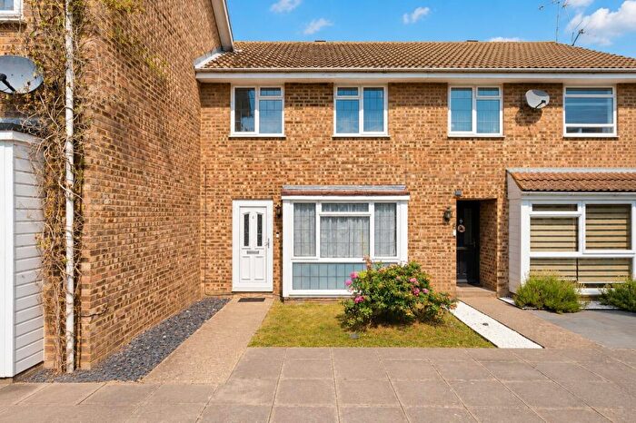 3 Bedroom Terraced House For Sale In Elizabeth Court, St. Albans, Hertfordshire, AL4