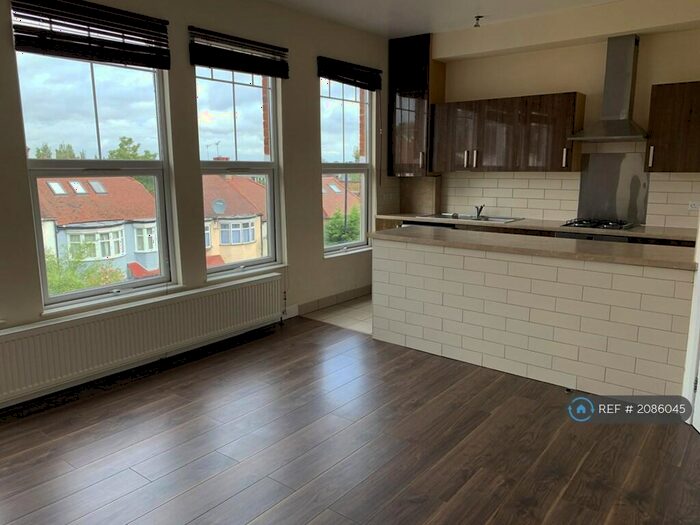 2 Bedroom Flat To Rent In Alexandra Park Road, London, N10