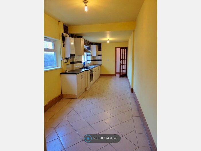 5 Bedroom Terraced House To Rent In Highbury Road, Birmingham, B14