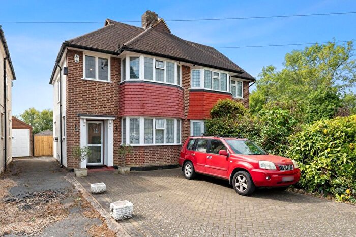 3 Bedroom Semi Detached House For Sale In Sutton Common Road, Sutton, Surrey, SM1