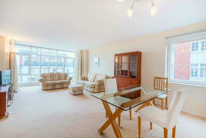 2 Bedroom Flat To Rent In Abbey Road, St John's Wood, London, NW8