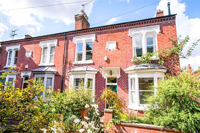 4 Bedroom End Terrace House For Sale In Brookhouse Avenue, Highfields, Leicester, LE2