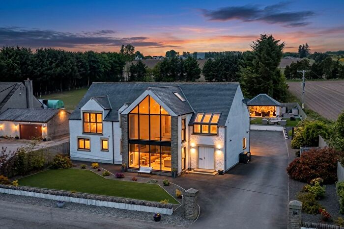 4 Bedroom Detached House For Sale In Devonian House, Kirriemuir, DD8
