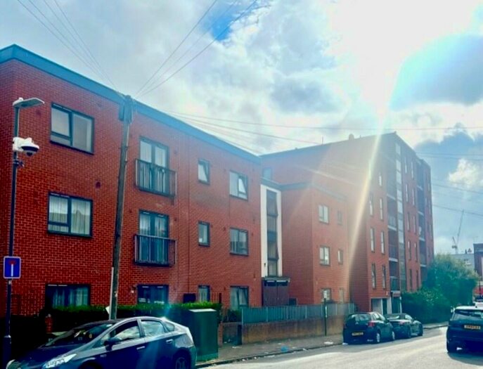 1 Bedroom Apartment To Rent In Grant Road, Harrow, HA3