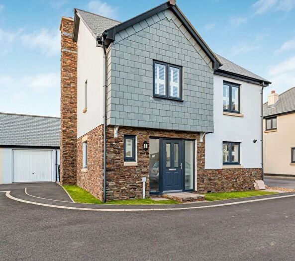 4 Bedroom Detached House For Sale In Clover Park, Brixton, Devon, PL8