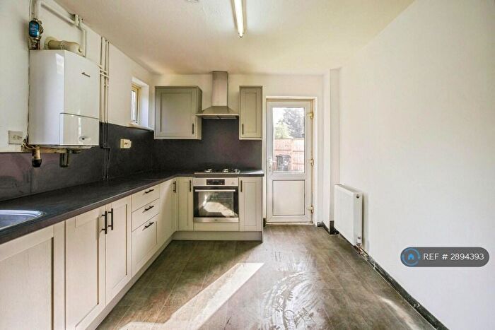 3 Bedroom Semi-Detached House To Rent In Camden Gardens, Thornton Heath, CR7