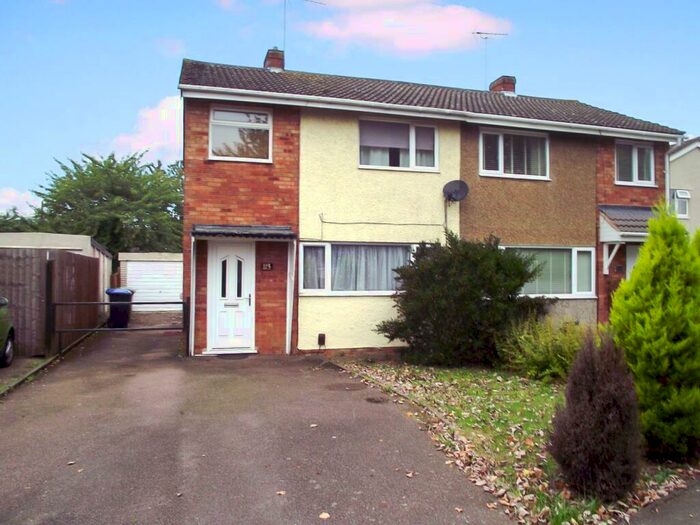 3 Bedroom Semi-Detached House To Rent In Cromwell Crescent, Market Harborough, LE16
