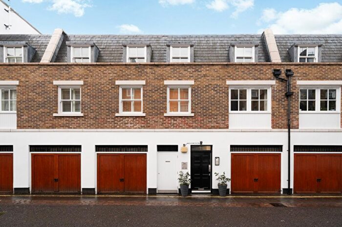 1 Bedroom Flat To Rent In Brook Mews North, London, W2