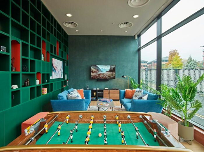 2 Bedroom Apartment To Rent In Brook Place, Sheffield Sheffield, S11