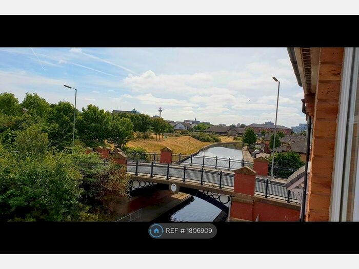 2 Bedroom Flat To Rent In Lockfields View, Liverpool, L3