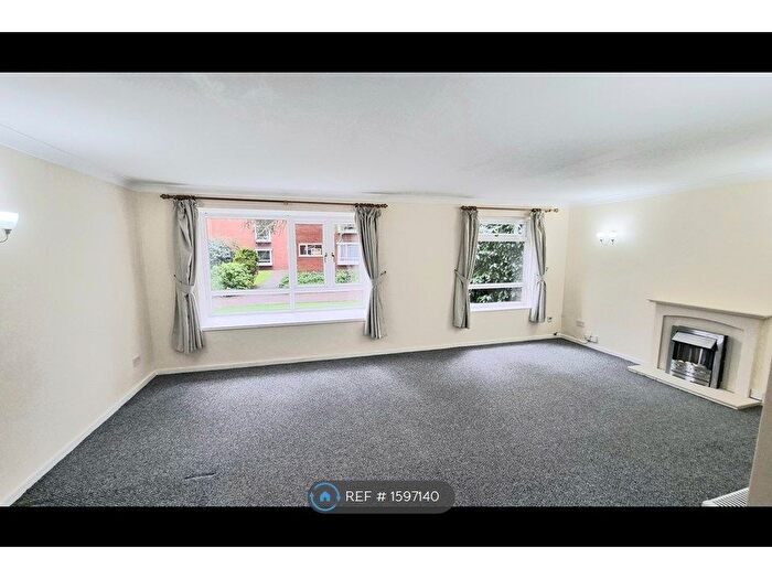 2 Bedroom Flat To Rent In Malvern Park Avenue, Solihull, B91