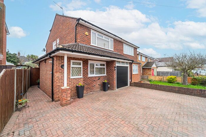 4 Bedroom Semi Detached House For Sale In Ethel Road, Ashford, TW15