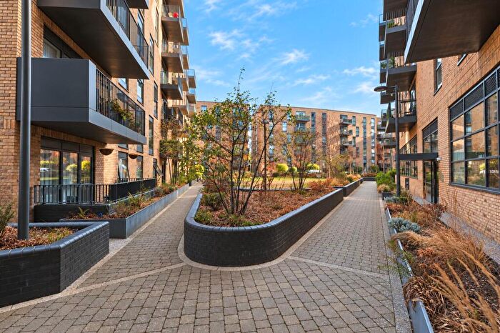 1 Bedroom Flat For Sale In Lyon Road, Harrow, HA1
