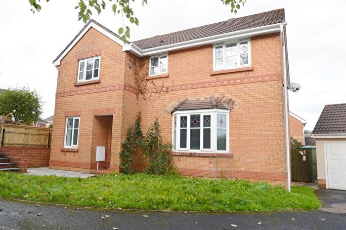 4 Bedroom Detached House To Rent In Maes Y Wennol, Miskin, Rct, CF72