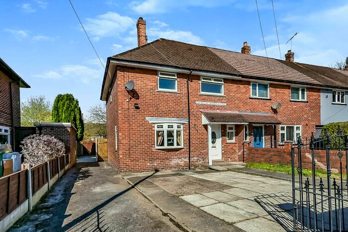 3 Bedroom Terraced House To Rent In Harbour Farm Road, Hyde, Greater Manchester, SK14