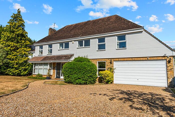 5 Bedroom Detached House For Sale In Woodend Park, Cobham, KT11