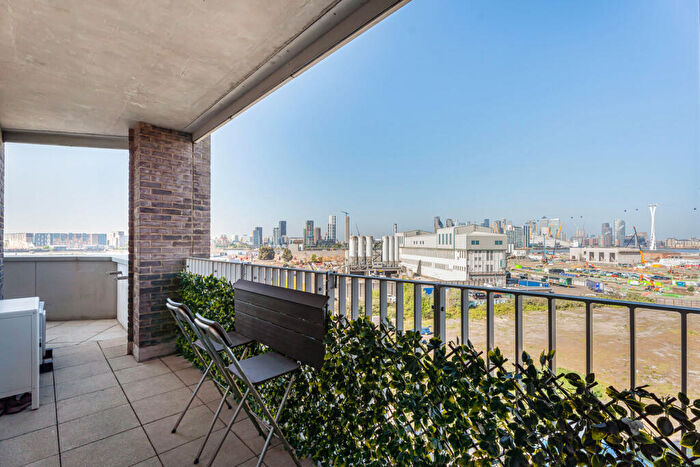 3 Bedroom Apartment For Sale In Knights Road, London, E16