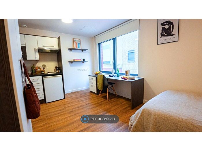 Studio To Rent In Pearl Works, Sheffield, S1