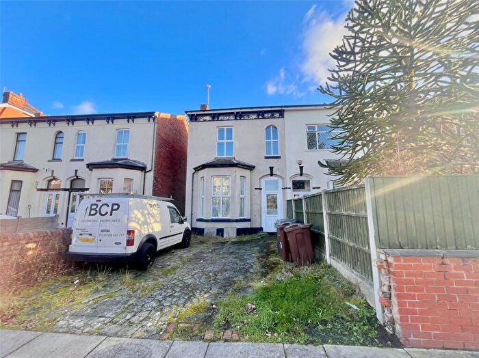 2 Bedroom Apartment For Sale In Part Street, Southport, PR8