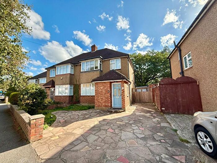 3 Bedroom Semi-Detached House To Rent In Brooklyn Way, West Drayton, UB7