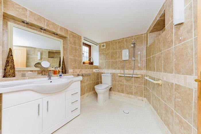 4 Bedroom Detached House For Sale In Station Road, Nassington, Peterborough, PE8